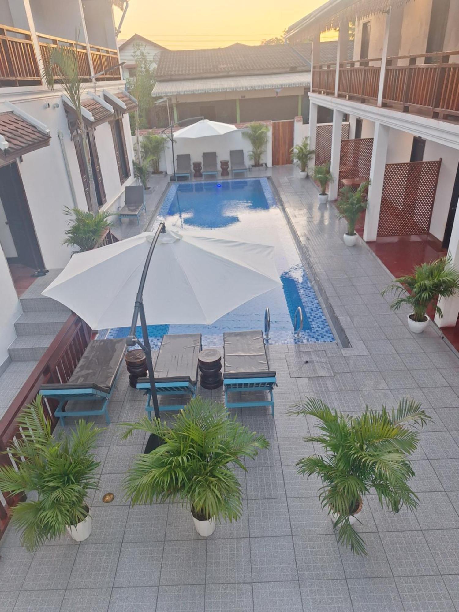 Luang Prabang Pavilion Hotel & Travel 외부 사진