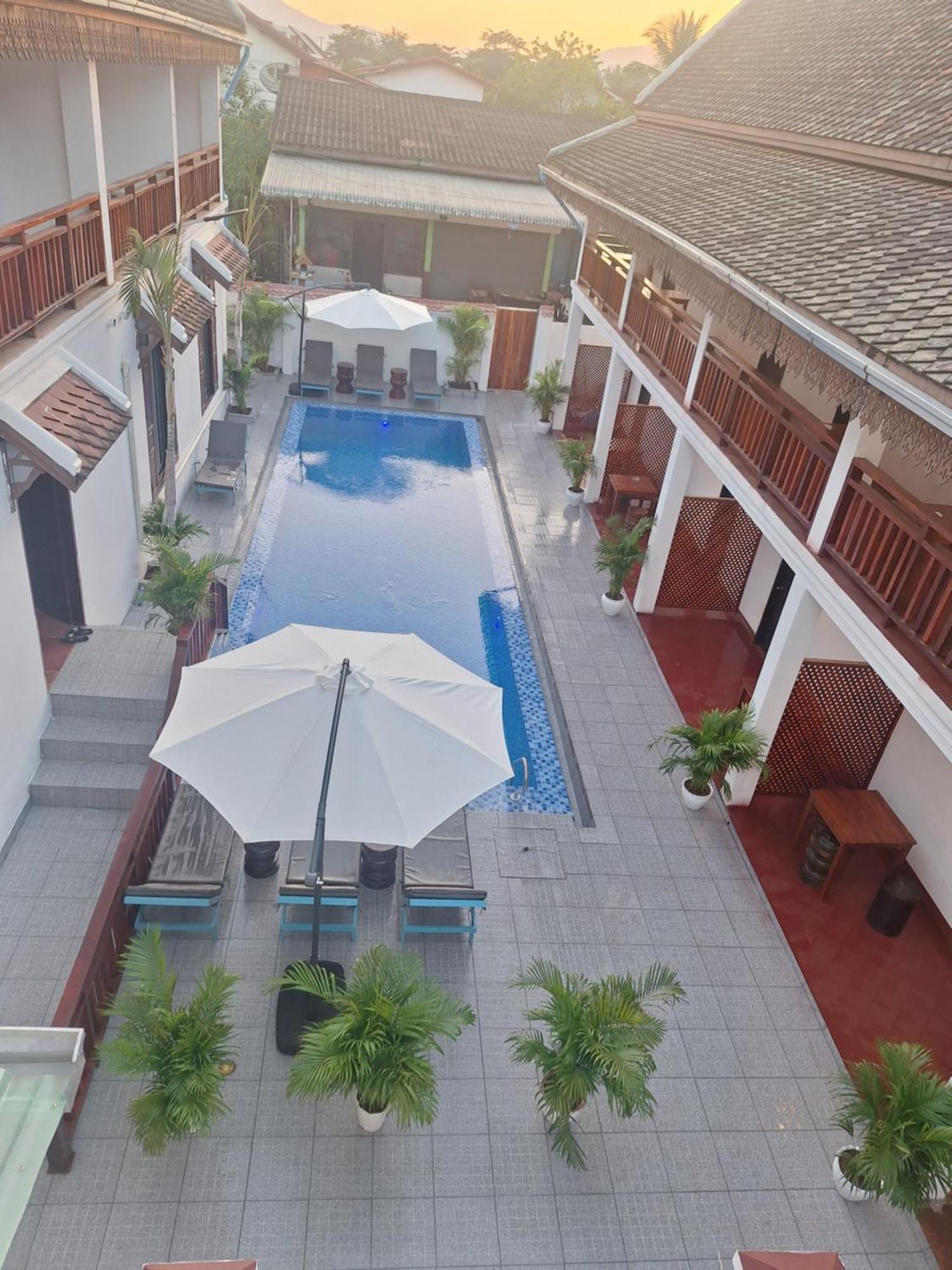 Luang Prabang Pavilion Hotel & Travel 외부 사진
