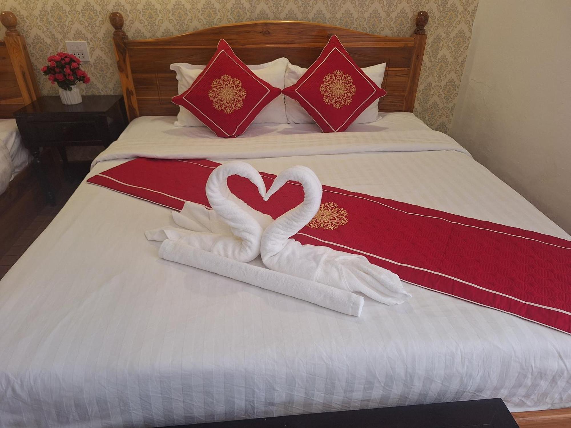 Luang Prabang Pavilion Hotel & Travel 외부 사진